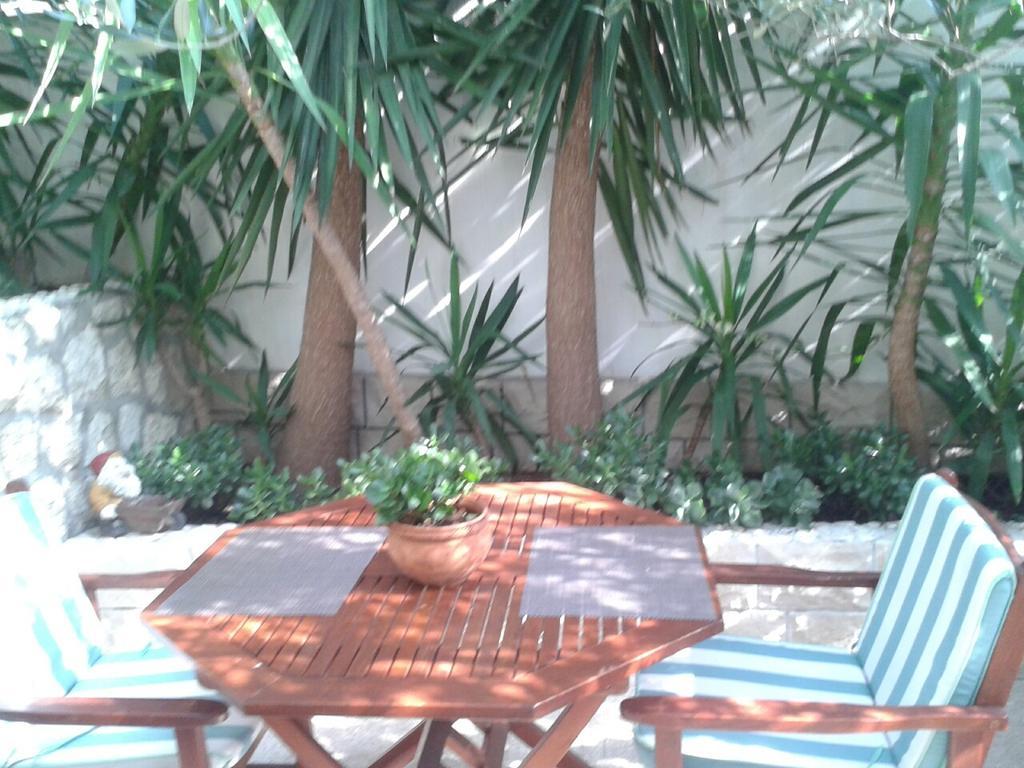 Apartments Antoana Hvar Town Exterior photo